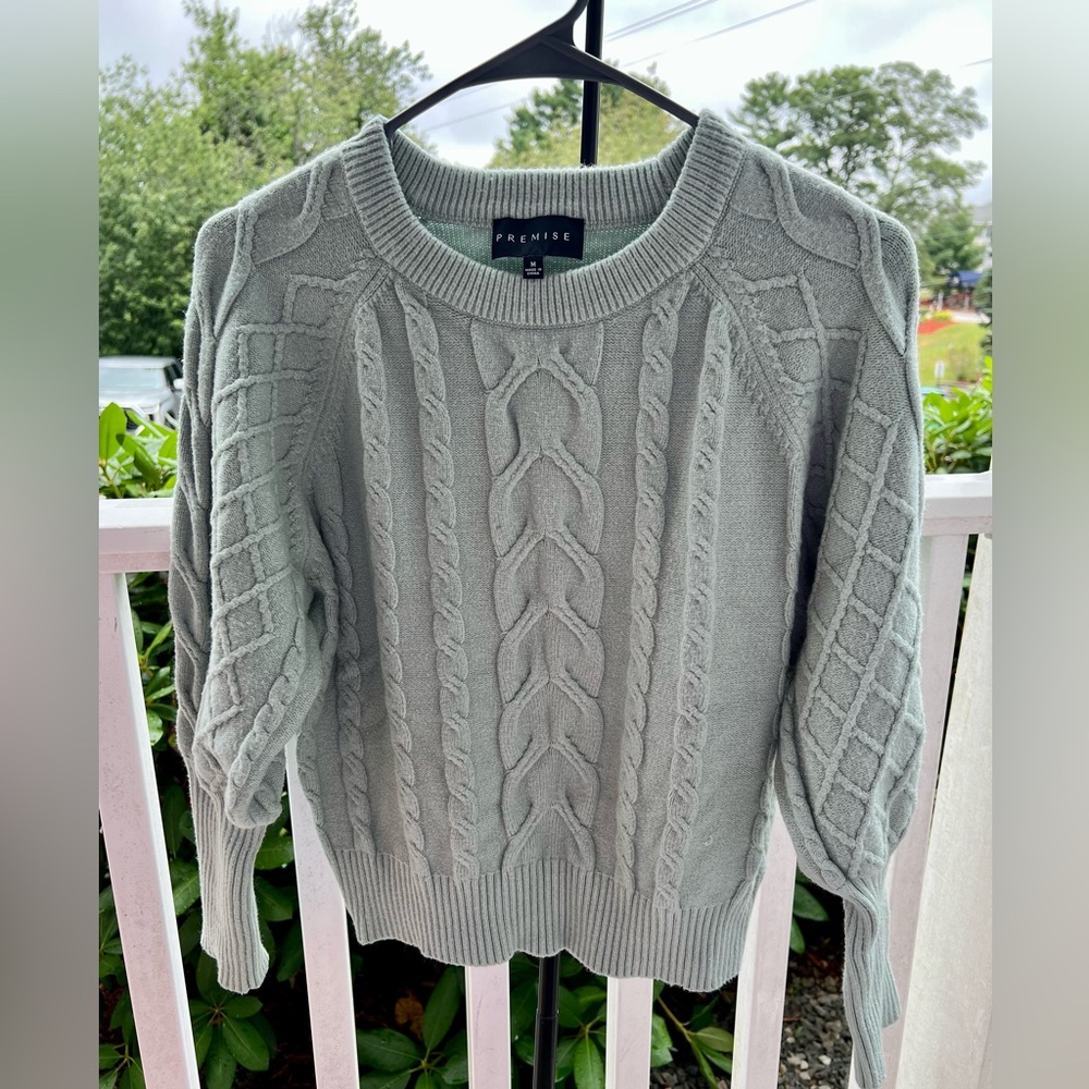 Premise Gray Cable Knit Crew Neck Sweater